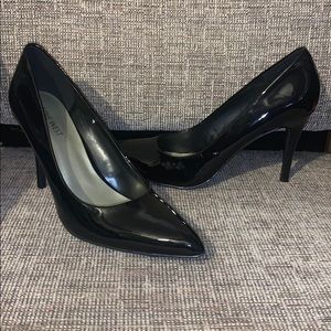 Classic black pumps heels Nine West new
